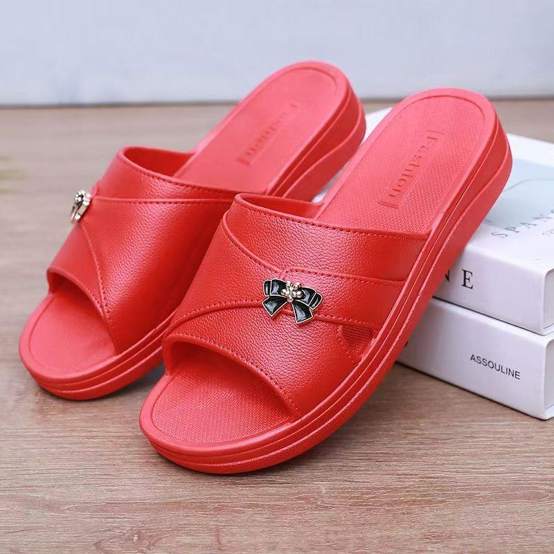 

Женские Летние Новые Шлепанцы на Плоской Подошве Одна Полоска Толстая Подошва Водонепроницаемые Нескользящие Легкие Домашние Шлепанцы Уличные Шлепанцы Сандалии 36 красный