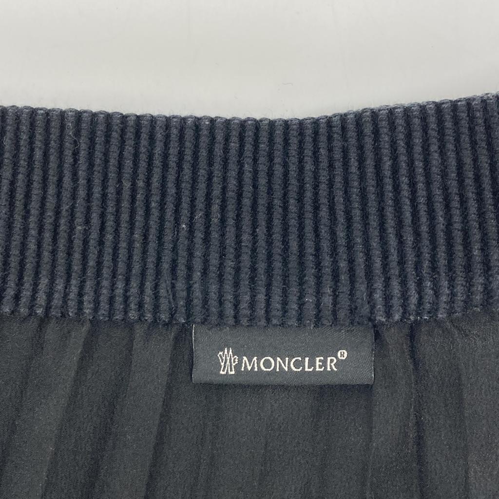 MONCLER E20932530000 Black GONNA Pleated Skirt skirt 44 blackUsed