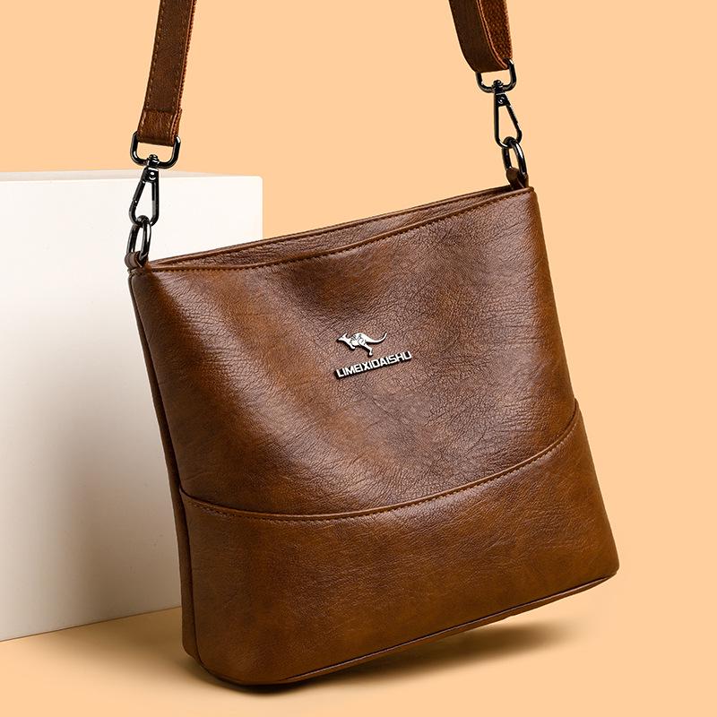 High-End Women's Soft Leather Large Capacity Bucket Bag - Fashionable and Practical Crossbody for Middle-Aged Mothers