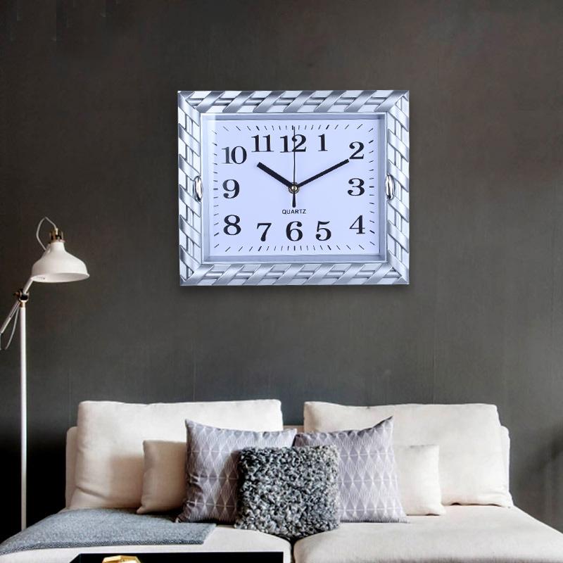 Simple Silent Clock for Living Room, Precise Travel Time, Retro Electronic Wall Clock, Fashionable and Versatile, Punch-free Quartz Clock