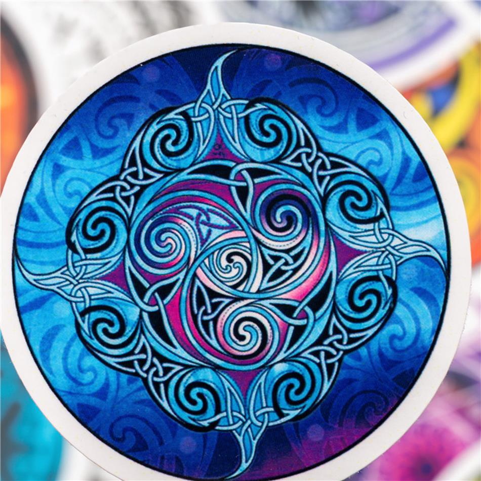 50pcs Pack Retro Totem Cool Stickers Luggage Skateboard Laptop Scrapbook Guitar Waterproof PVC Graffiti Sticker Kids Toys