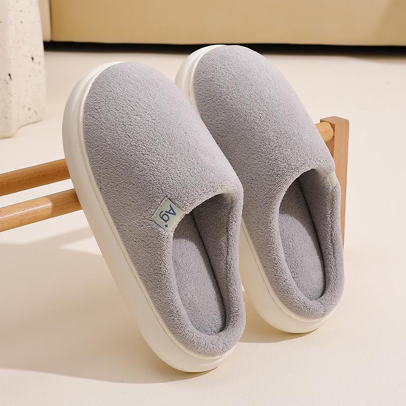 

2025 Winter Fluffy Cotton Slippers for Men & Women - Cozy Non-Slip Indoor Footwear 40-41 сірий колір