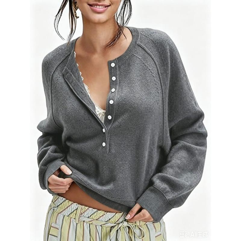 Autumn and Winter New Women's Breasted Semi-open Neck Sweater Versatile Knitted Top Women