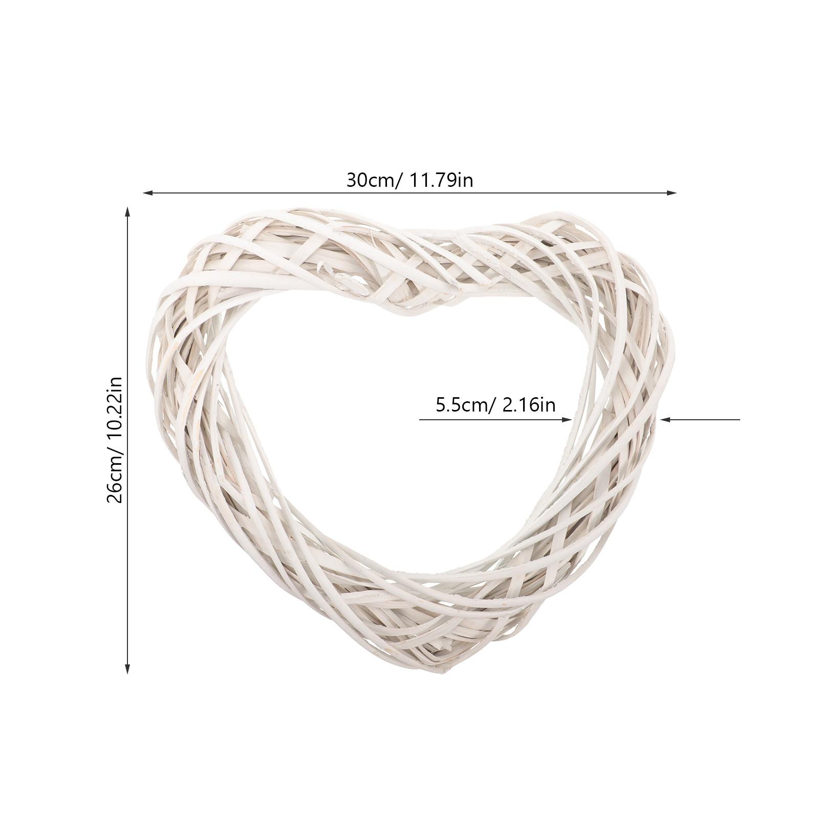 

DIY Rattan Wreath Frame Heart-Shaped Wire Ring for Holiday Home Decor Xmas Wreath Making Craft Supplies Natural Rattan 20X18X3.5CM