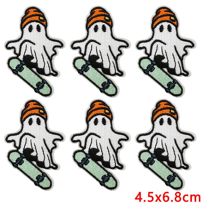 10pcs Wholesale Halloween Series Embroidered Patches For Clothes Jackets Diy Ghost Basketball Iron On Patches For Clothing 