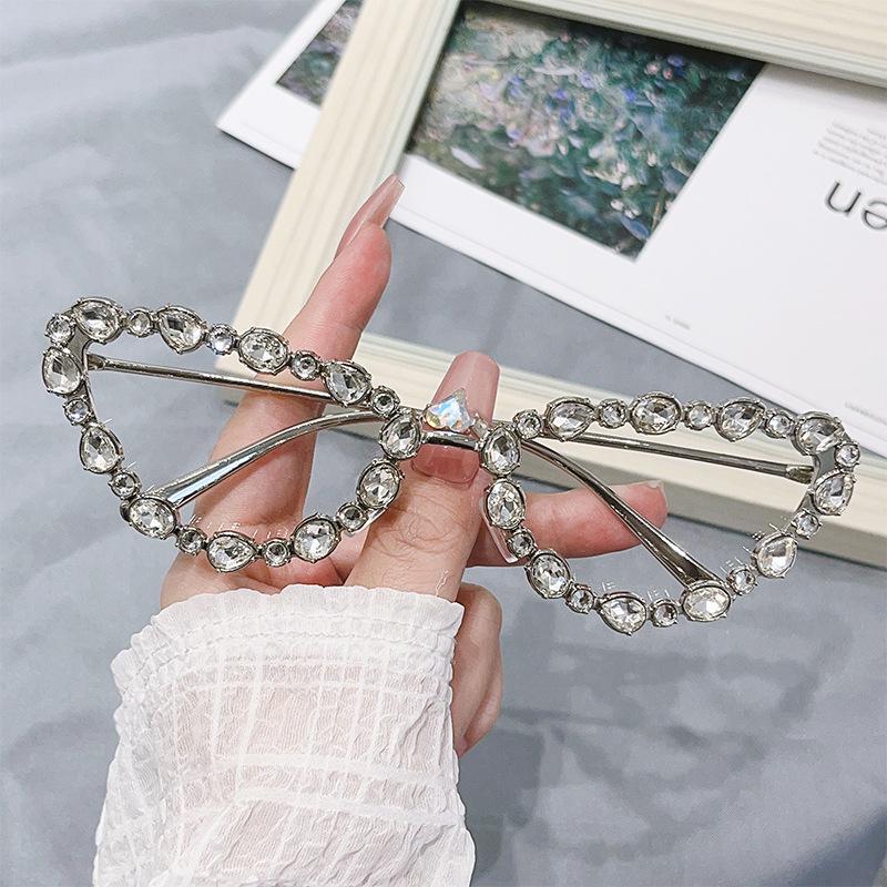 Cat-Eye Geometric Rhinestone Triangle Sunglasses