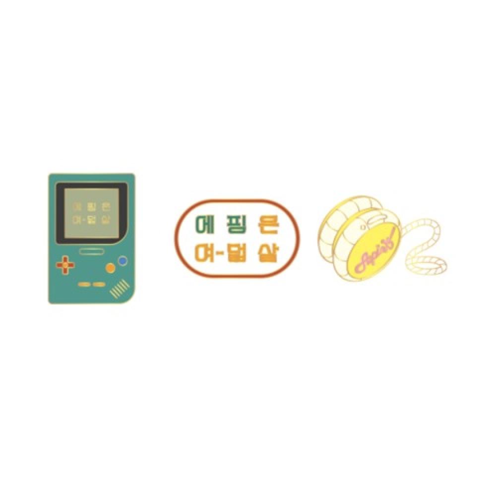 

Apink Retro Badge Set 2019 Epping Is 8 Years Old