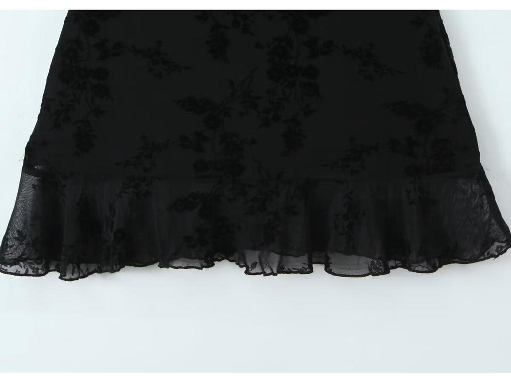 Autumn 2025 European Style Women's Black Mini Slip Dress