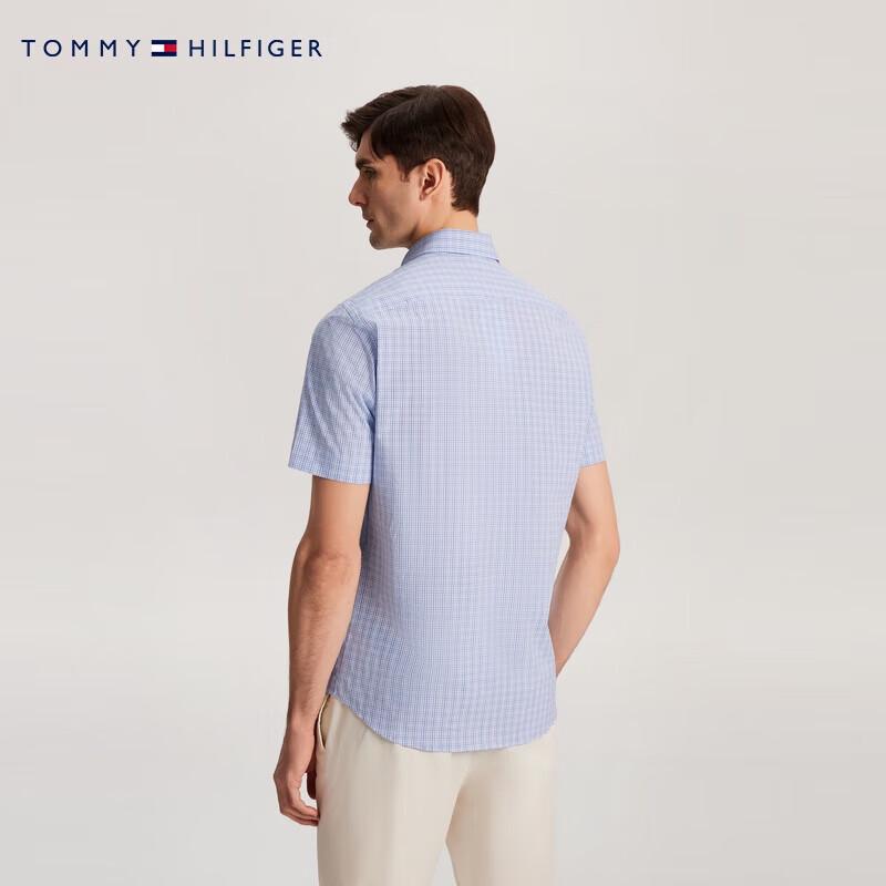 Tommy Hilfiger Men's Easy-Care Plaid Short Sleeve Shirt