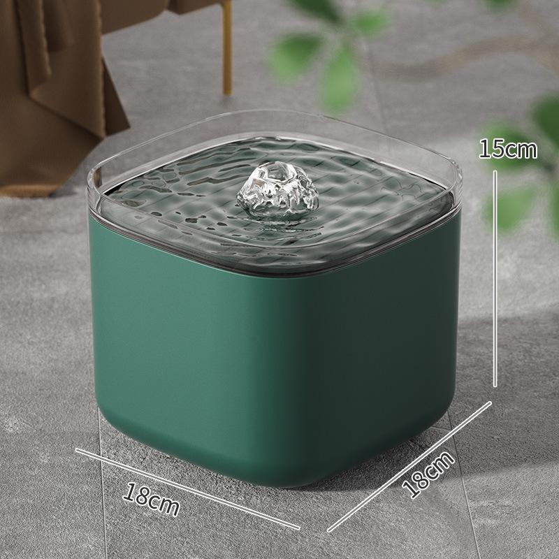 Hot Sale Automatic Cat Fountain Water Dispenser Luxury Safe Chargeable Smart Water Fountain Cat Pet Drinking With Filter Pump