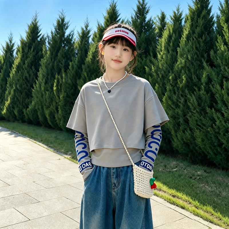 Girls' Stylish Cartoon Layered Look Cotton Long-Sleeve T-Shirt for Spring/Autumn – Medium/Large Sizes