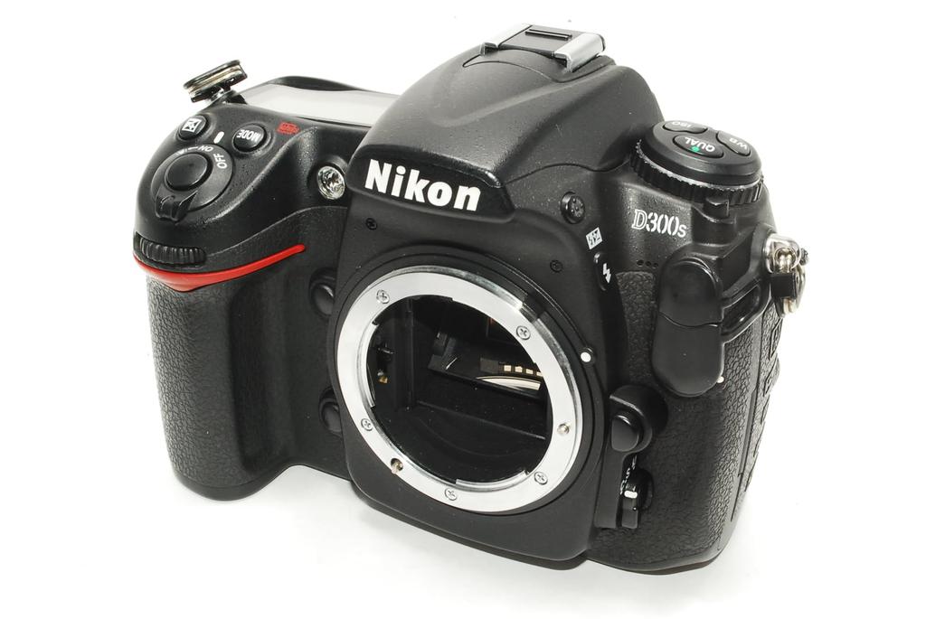 Nikon D300S Digital SLR Camera Body (Refurbished)