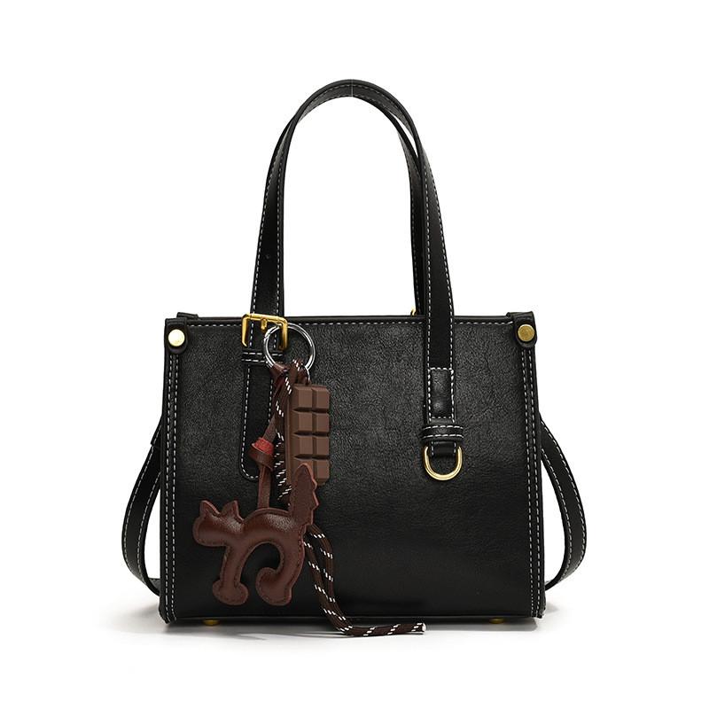 Chic Retro Handbag For Women Elegant Urban Style Versatile Shoulder Crossbody Bag