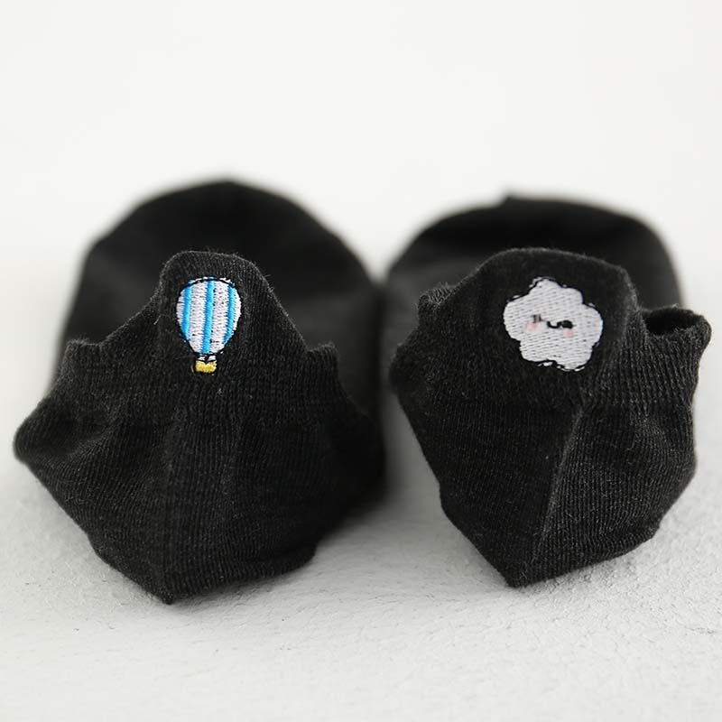 Harajuku Skarpetki Funny Ankle Socks Embroidery Animal Pug Cute Socks Women Divertidos Creative Sokken Kawaii Chaussette Femme