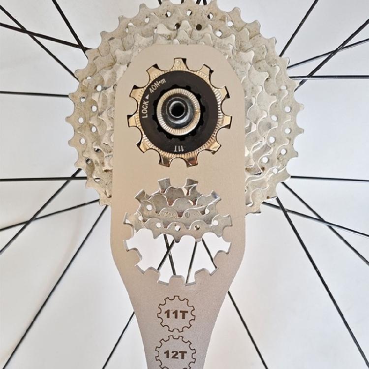 Road Bike Cassette Extractors Tool 11T/12T Flywheel Fixed Wrench Manual Removal Tool Bike Maintenance Accessories