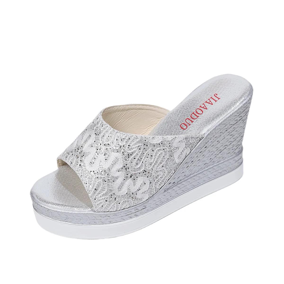 

Распродажа модной женской обуви, летние туфли на танкетке, высокие каблуки, модные сандалии Fish Moush на толстой подошве, роскошный бренд 2024 37 серебряный