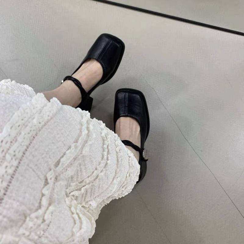 2026 Women Mary Jane Shoes Autumn Soft Leather Eelgant Dress Shoes New Ladies Casual Retro Square Toe Fashion Women's Shoes
