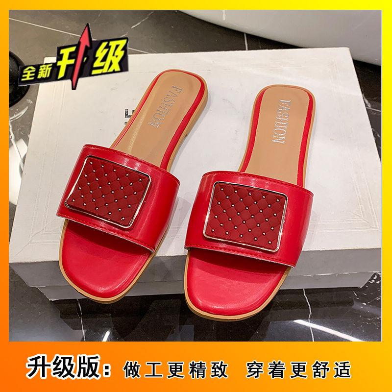 Korean Version of Square Head Flat Bottom Slippers Outer Wear 2025 Summer New One-character Casual and Comfortable Skirt Explosion Dopamine