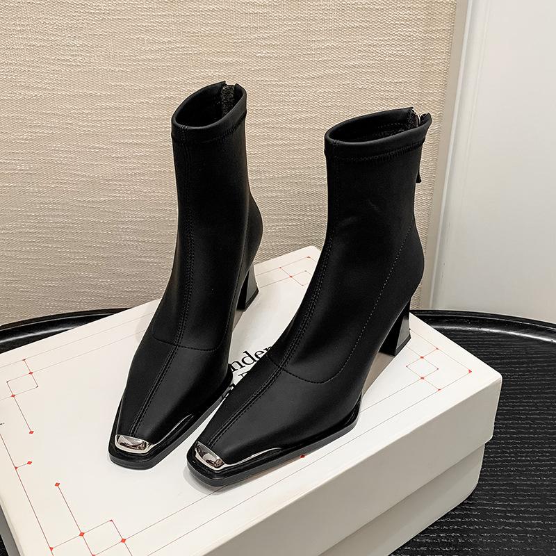 Celebrity style fashion increases height and shows thinness temperament short boots 2025 autumn new square head thick heel rear zipper high heel wom