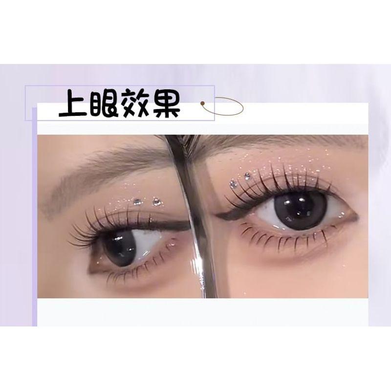 LuxeFlutter - Natural Wispy Cluster Glue-Free Lower False Eyelashes