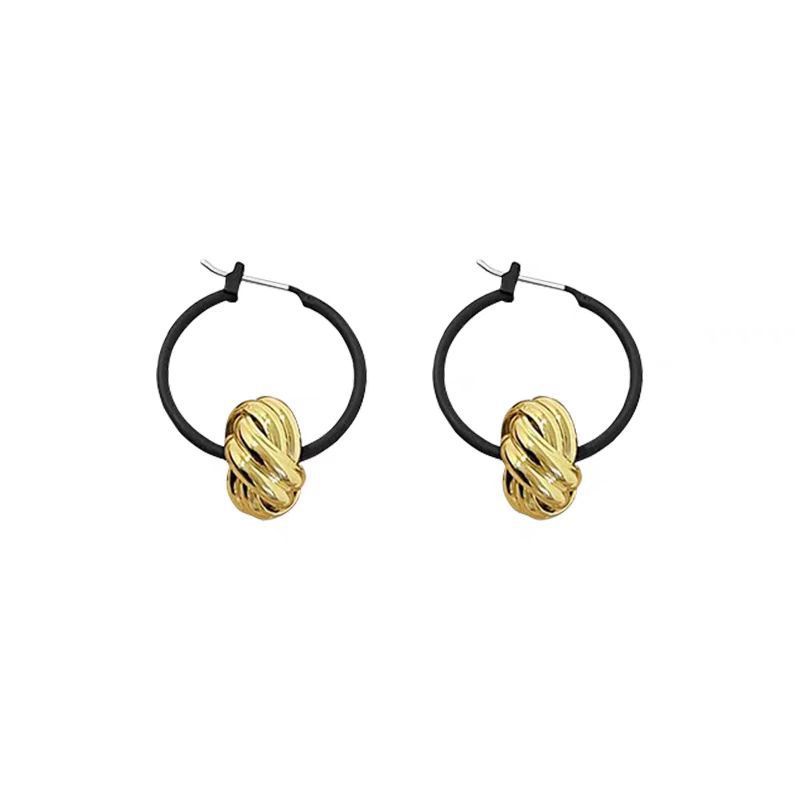 Retro Hong Kong Black Earrings Elegant Hoop Dangle Earrings Unique Minimalist Design for Autumn Winter