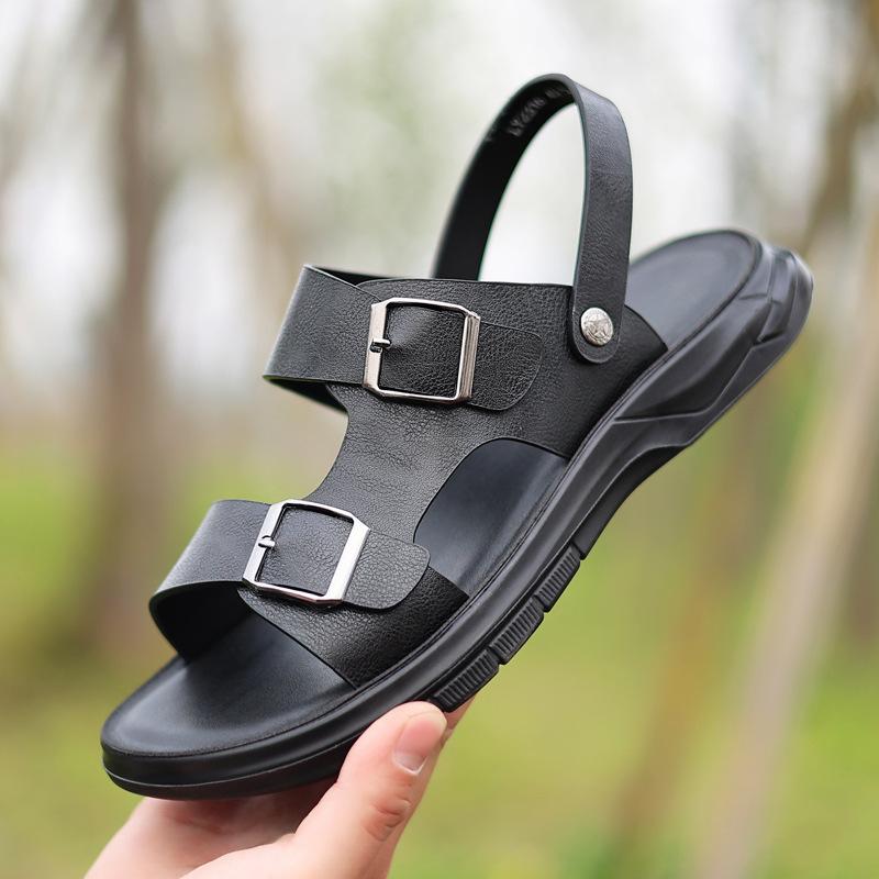 2025 New Men's Sandals Casual Versatile Beach Shoes Stepping On Shit Slippers Fashion Men's Shoes Leather Sandals