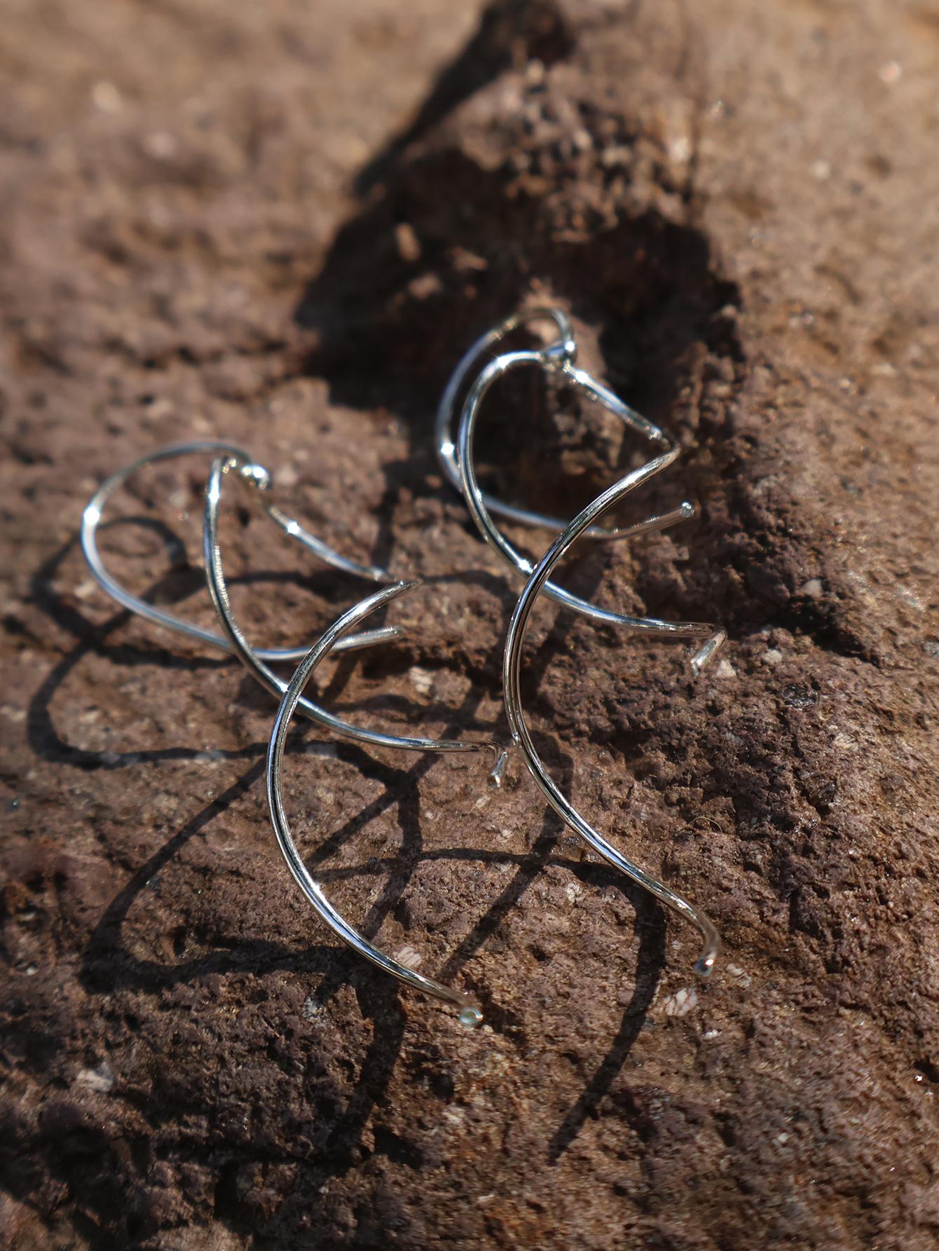 

Популярные серебряные женские повседневные серьги-аксессуары с заплетками в Европе и Америке.