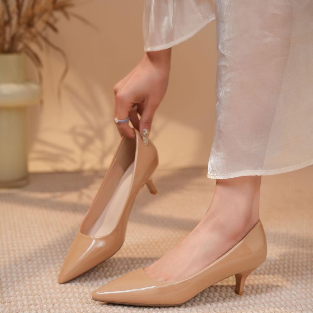 Professional High Heels Women's Pointed Head Shallow Mouth Large Size Single Shoes Black Medium Heel Dress Work Shoes Women