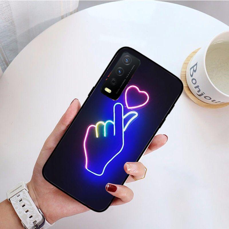 Sfondo nero fluorescente Rosa neon cuore regina cover Per vivo Y31 Y30 Y33S Y11S Y12S Y17 Y20 Y21S Y53S Y15 Y91C V23 Custodie