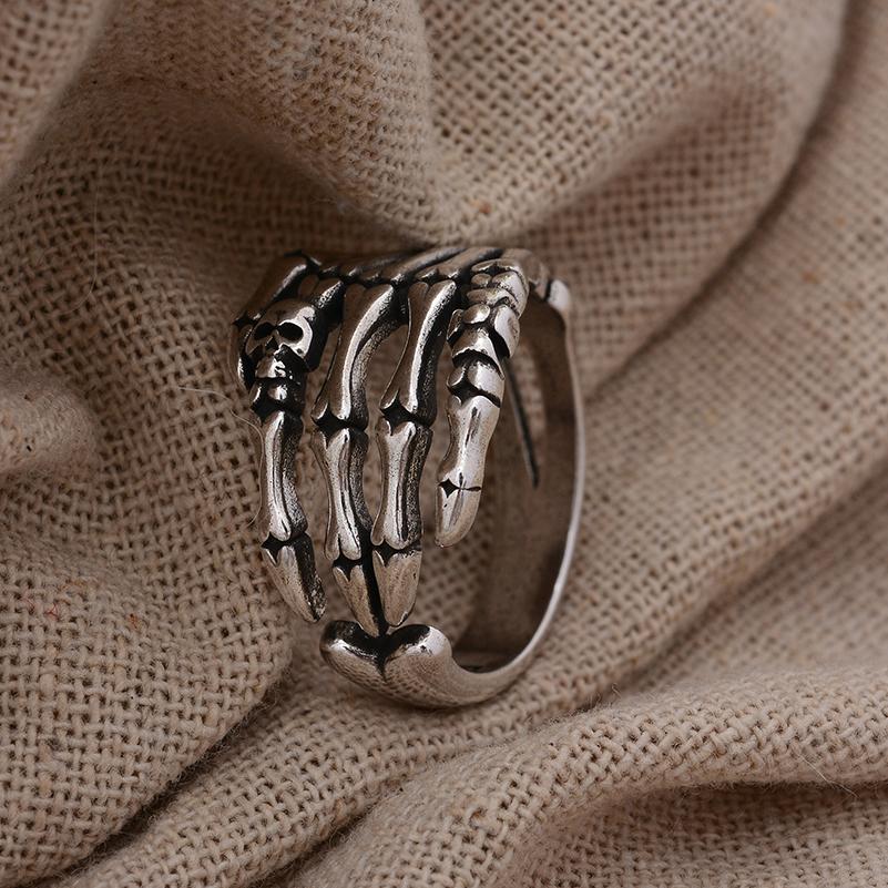 Exaggerated Personality Vintage Skull Head Ghost Claw Thai Silver Unisex Punk Rock Ring For Women Men Gifts No Fade