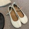 Fashion IPPEUM Split Toe Shoes Ballet Flats PU Leather Mary Janes Ankle Straps Retro Flat Shoes Women