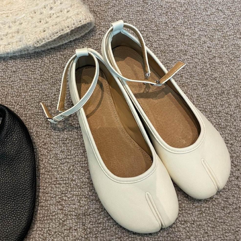 Fashion IPPEUM Split Toe Shoes Ballet Flats PU Leather Mary Janes Ankle Straps Retro Flat Shoes Women