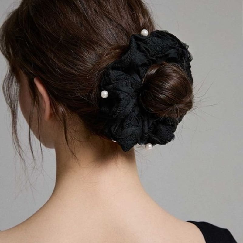 Jean Paul Clarisse Lace Pearl Scrunchie JP-24-391S