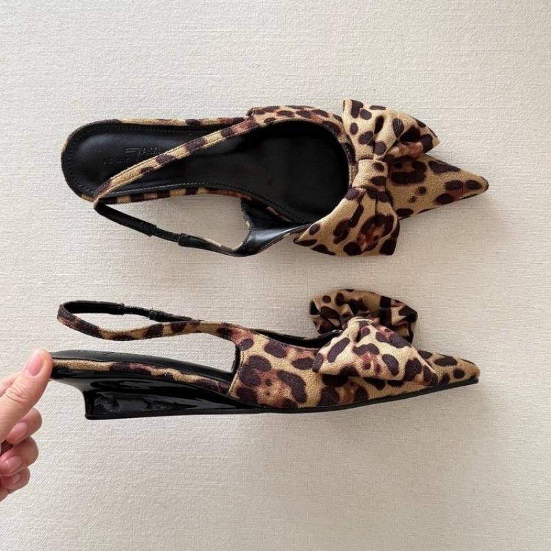 Summer Woman Leopard Print Flat Sandals Casual Pointed Toe Sweet Bow Sandals Slingbacks Comfortable Slip on Single Shoes Women
