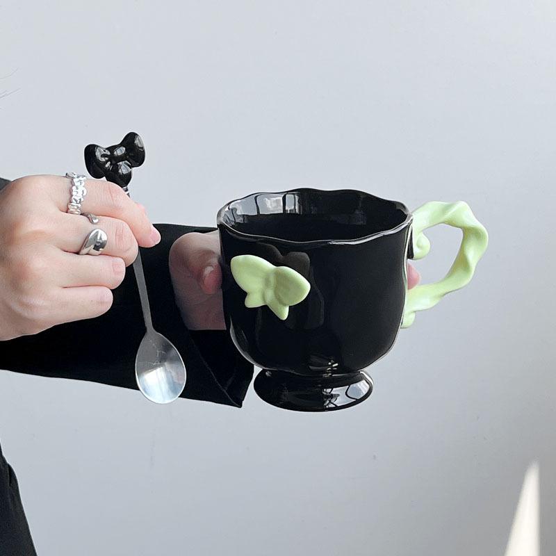 Birthday gift for girlfriends, high-end butterfly mug, girls' tall ceramic water cup, souvenir gift box.