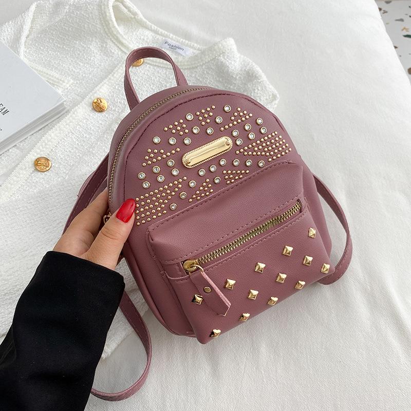 

Студенческая модная повседневная женская сумка на двойном плече, новая сумка с заклепками и молнией, универсальная, большой вместимости