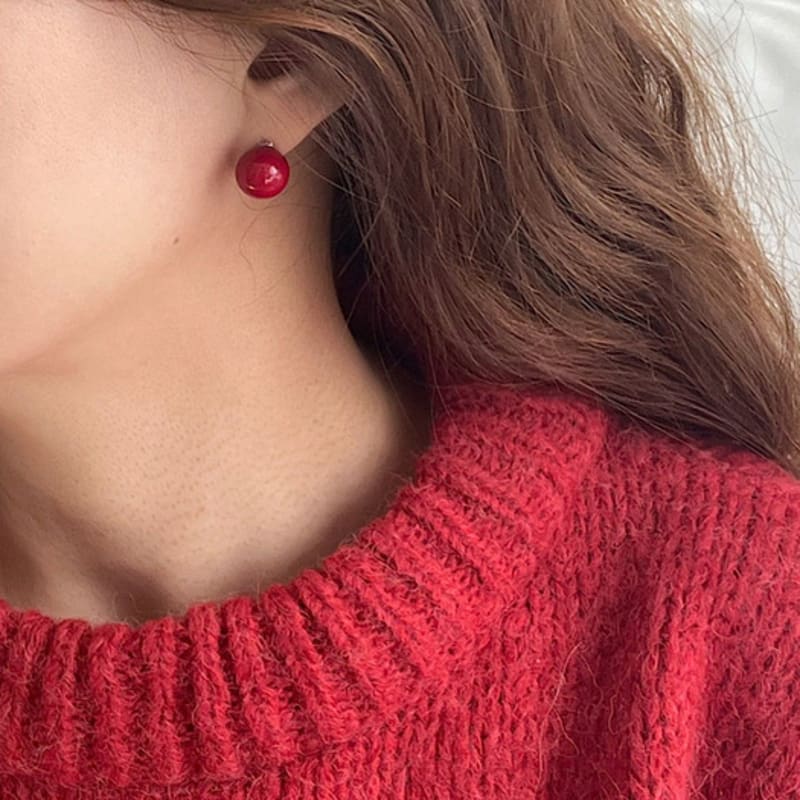 Oar Red Pearl 12mm Earrings