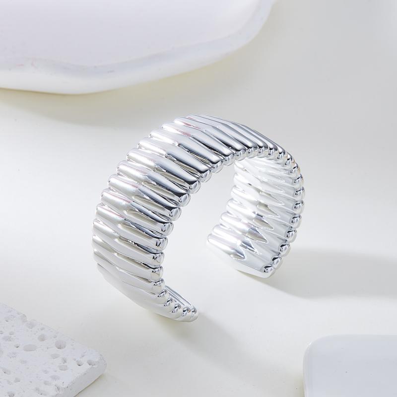 Big Cuff Bangles Bracelets Women Vintage Statement Plastic Geometric Open Bangle Hip Hop Punk Gold Silver Color Jewelry