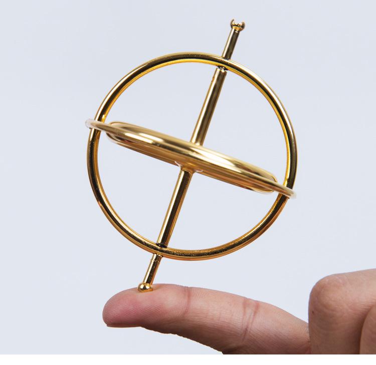 Buntes Metallkreisel Rotierendes Ornament Dekompressionsspielzeug