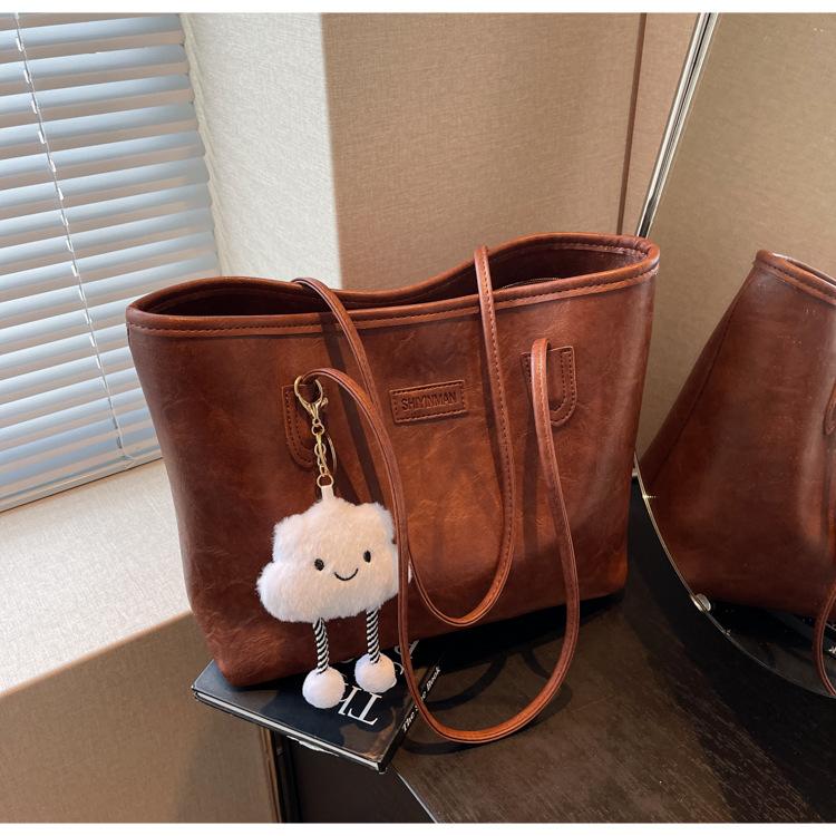 Retro-Tasche Damen große Kapazität neu Herbst vielseitig schlichte Umhängetasche strukturiert Pendler-Tragetasche