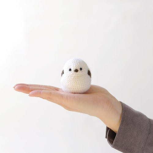 Hamanaka Amigurumi Kit Shimaenaga Amigurumi (using Hamanaka mohair) Can make 2 figures Size approx. Width 4.5cm x Height 6cm H320-003-035