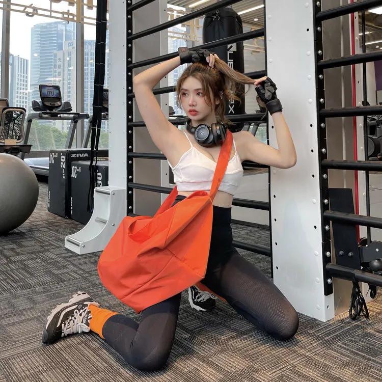 Nylon Fitness Bag Professional Yoga Training Bag Women Solid Color Large Capacity Portable Sports Multifunctional Backpack