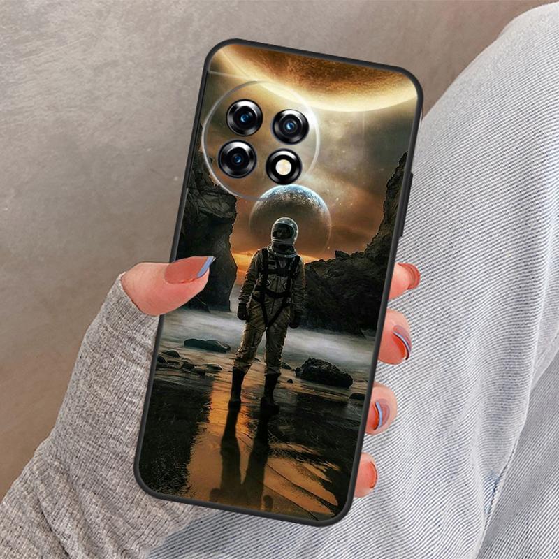 Space Moon Astronaut Cover For OnePlus Nord 4 3 CE 2 Lite N20 N10 N30 OnePlus 8T 10T 13 13R 12 12R 11 10 Pro Case
