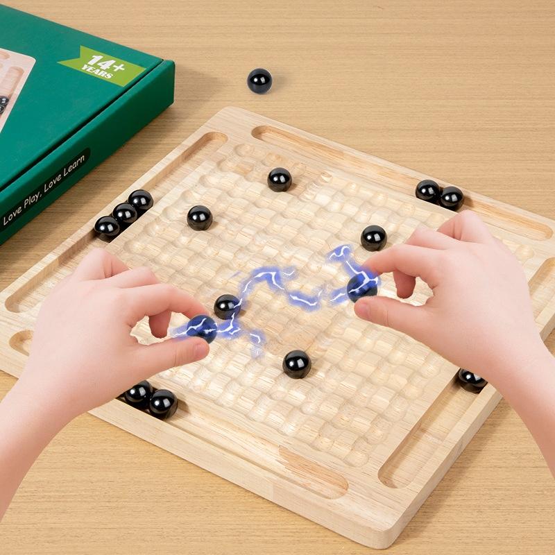 Magnetic Battle Board Game Fun Magnetic Induction Table Game Educational Wooden Child Interactive Brain Training Toy