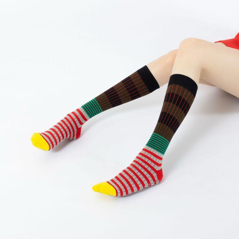 

New Arrival Retro Trendy Knee Socks Yoga Socks Pilates Non-Slip Socks Color Stripes Yoga Socks Calf Socks Black Green
