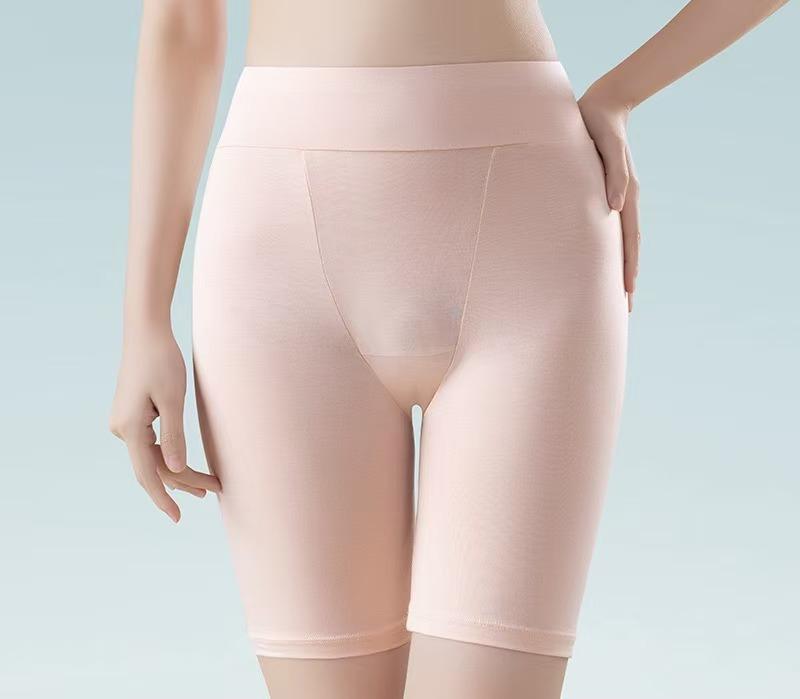 1pcs Five-point Safety Pant Women Sport Panties Casual Cycling Pant Hip Lifting Yoga Pant Women Seasons Elastic Leggings Short