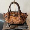 Suede tote bag women's 2025 new trendy autumn and winter exquisite ultra-fire leopard print shoulder bag commuter messenger bag