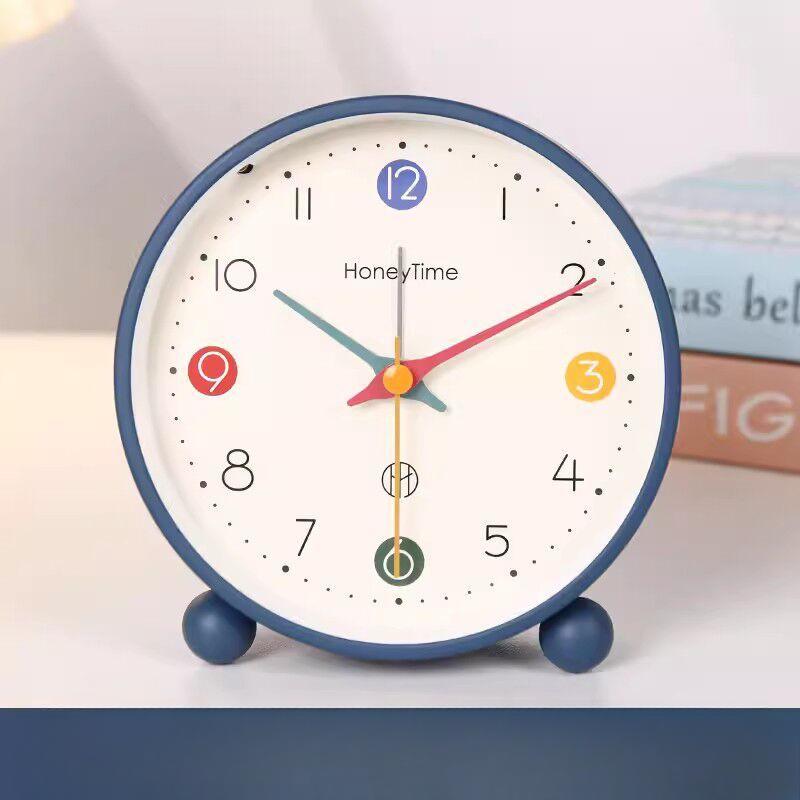 

Новый настольный будильник для детей, мальчиков, учеников начальной школы. Специальный артефакт для пробуждения для девочек. Для установки на рабочий стол, на тумбочку.