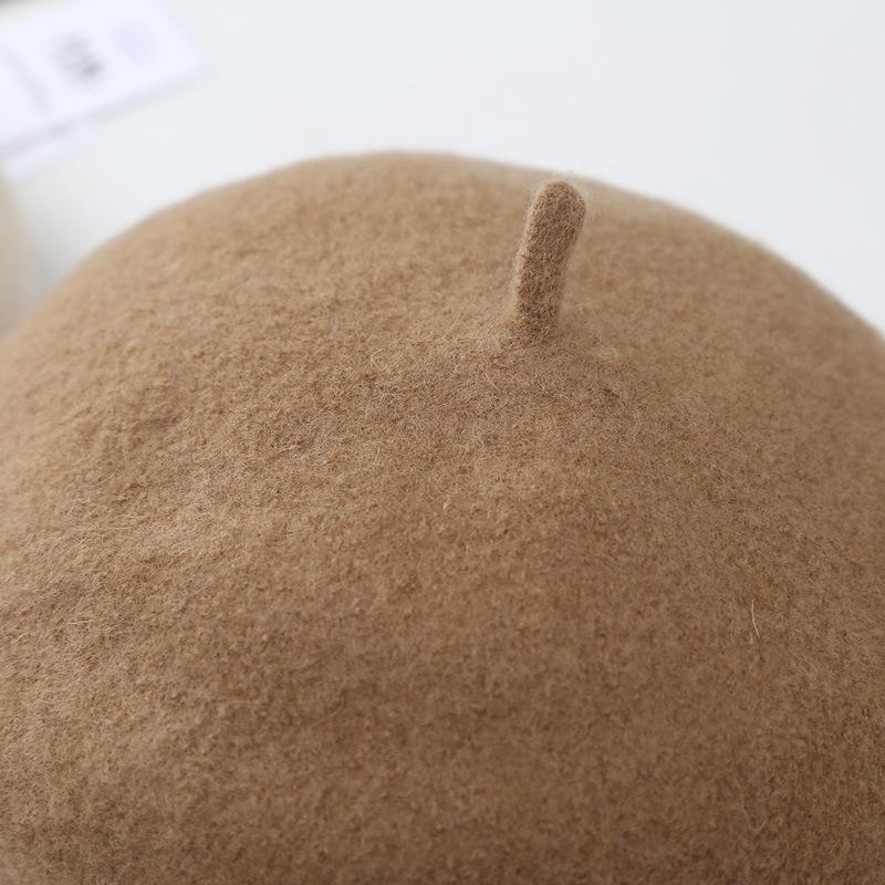 Wool Beret Women's Autumn and Winter Literary Pleated Edge Metal Letter Mark Retro Warm Pumpkin Hat