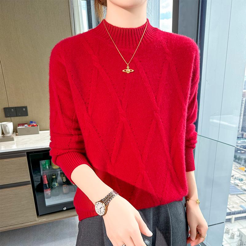 Women's Heavyweight Wool Diamond-Knit Sweater, Half-High Neck, Loose Fit.